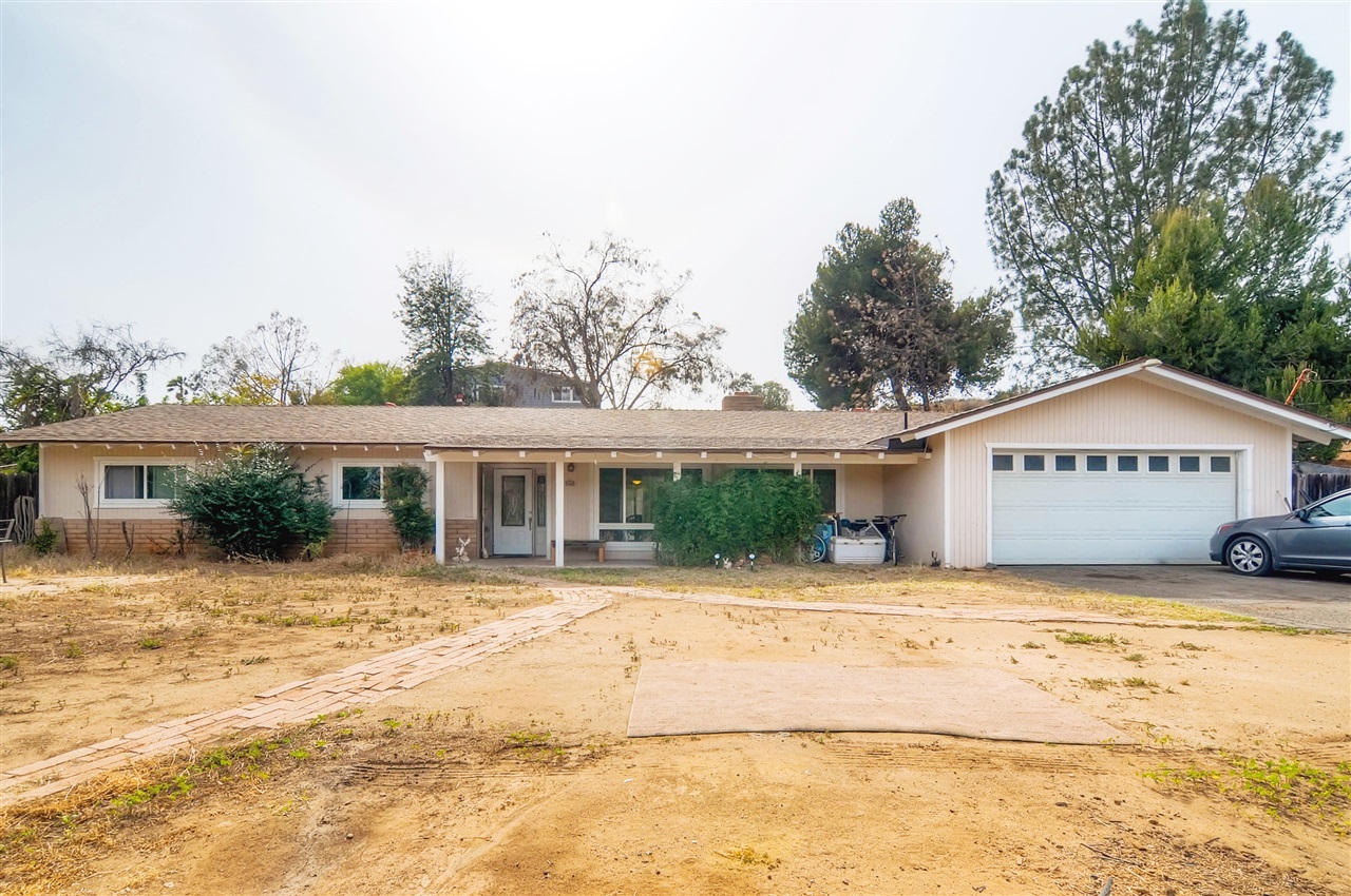 3196 Fair Acres Lane, Spring Valley, CA 91978