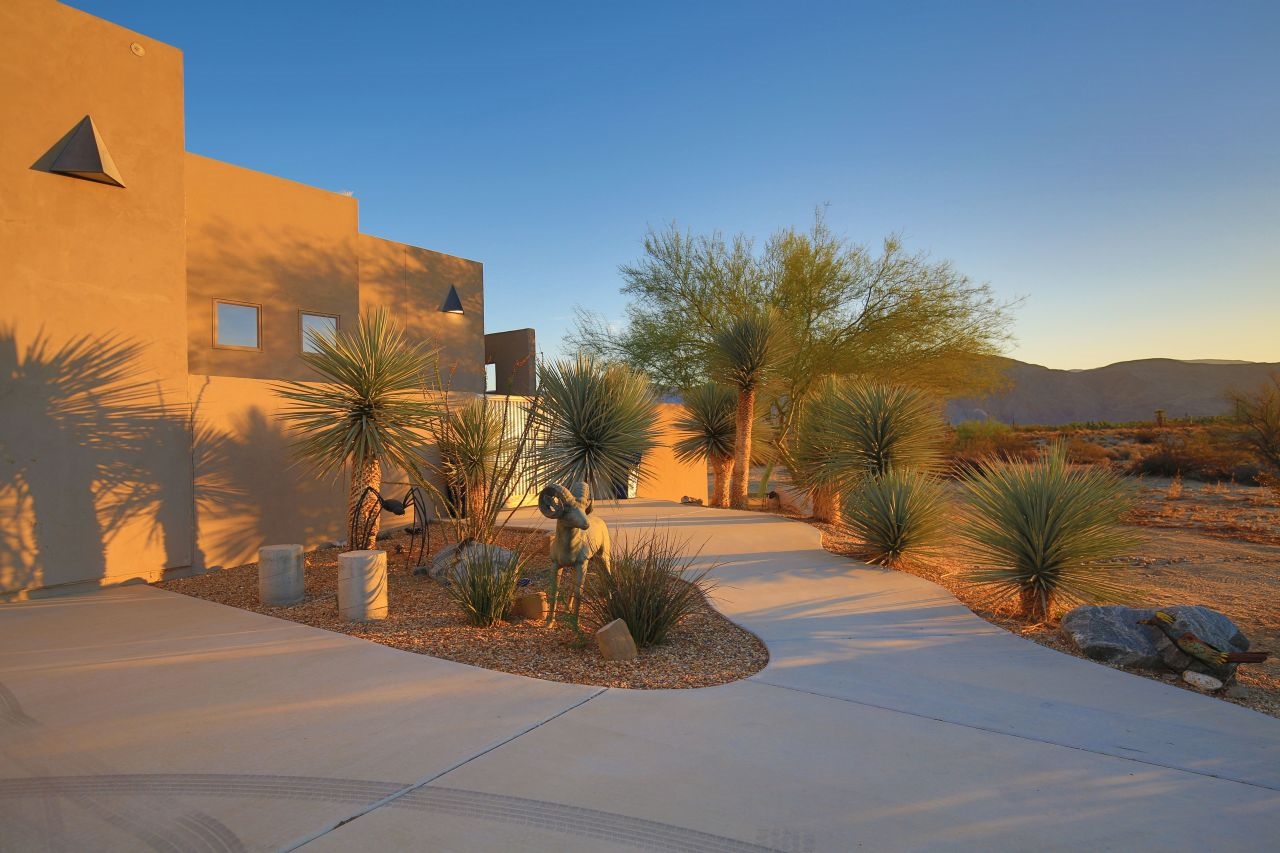 362 Catarina Dr, Borrego Springs, CA 92004