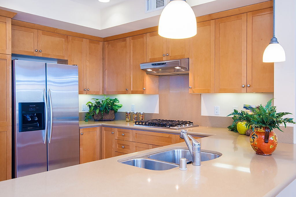 555 Laguna Dr, Carlsbad, CA 92008