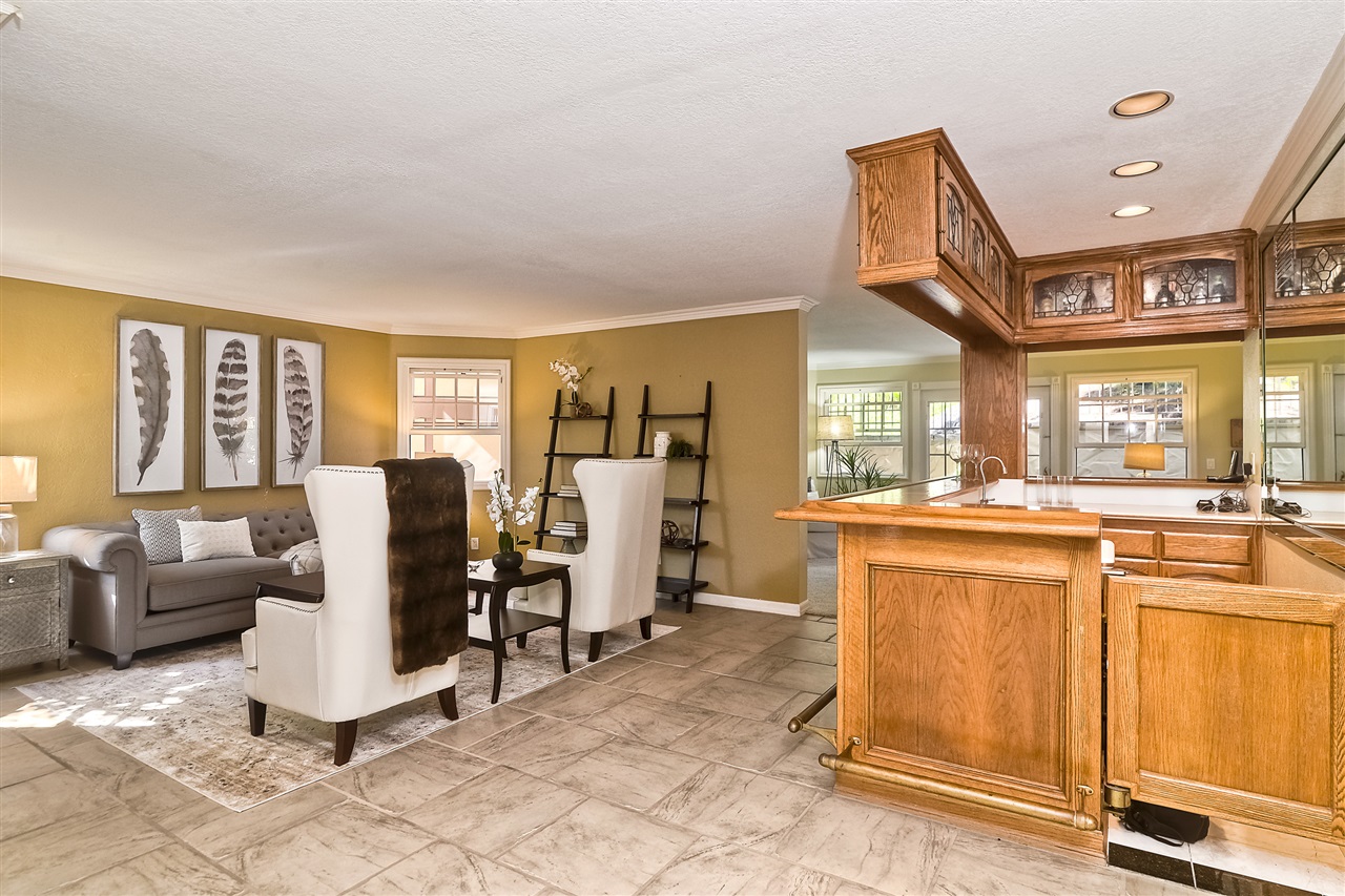 7359 Alicante Road, Carlsbad, CA 92009