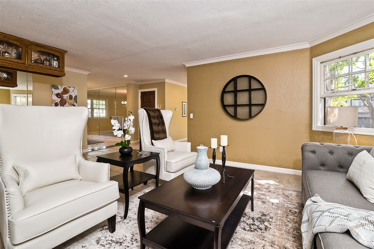 7359 Alicante Road, Carlsbad, CA 92009