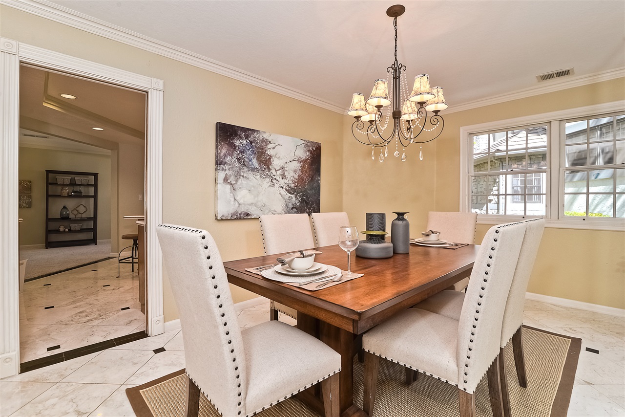 7359 Alicante Road, Carlsbad, CA 92009