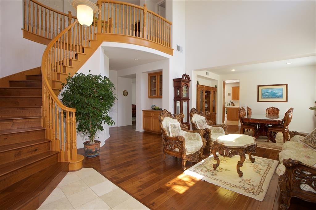 6486 Willow Place, Carlsbad, CA 92011