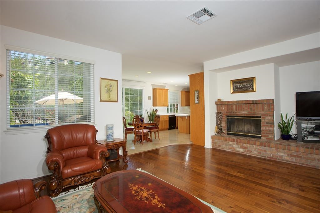 6486 Willow Place, Carlsbad, CA 92011