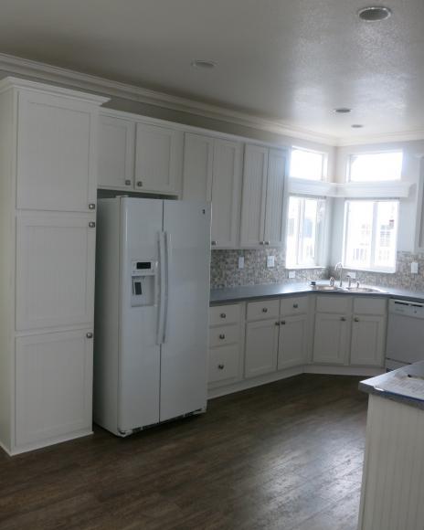 Lakeshore Gardens Mobile Home Community7018 San Bartolo Street Sp 22Carlsbad, CA 92011