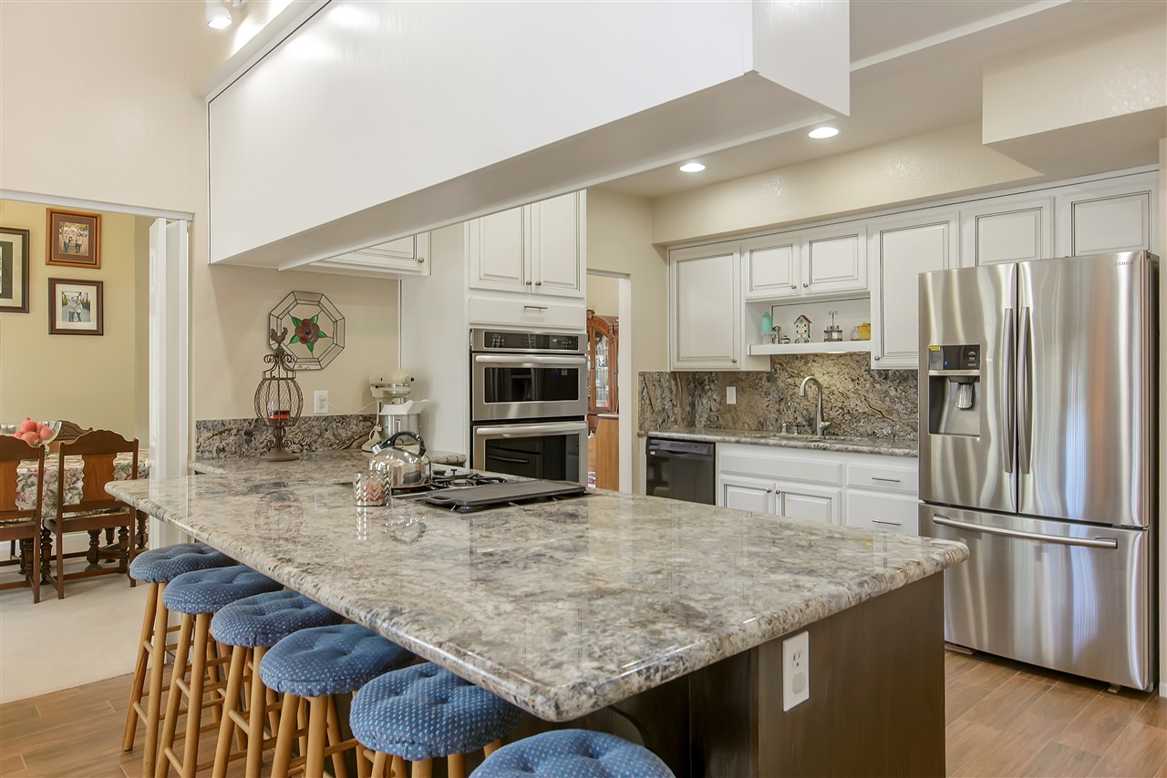 1925 Vereda Ct., El Cajon, CA 92019