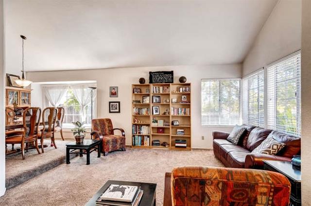 11702 Calle Simpson, El Cajon, United States 92019