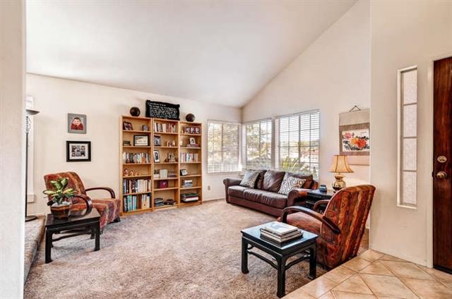 11702 Calle Simpson, El Cajon, United States 92019