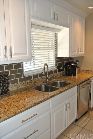 716 Sharon Way, El Cajon, CA 92020