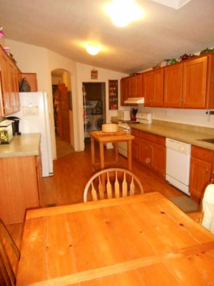 Los Coches Mobile Home Estates 13217 Aurora Dr. EastEl Cajon, CA 92021