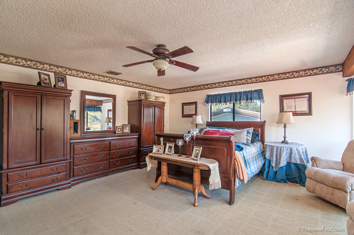 2047 Forester Creek Road, El Cajon, CA 92021