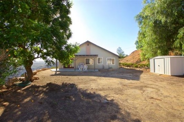 871 Mountain View Rd, El Cajon, United States 92021