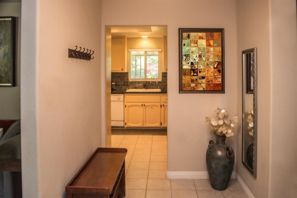 1919Glennaire, Escondido, United States 92025