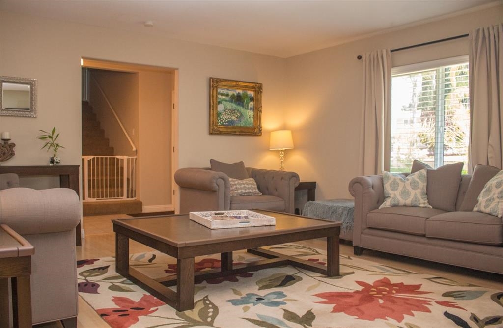 1919Glennaire, Escondido, United States 92025
