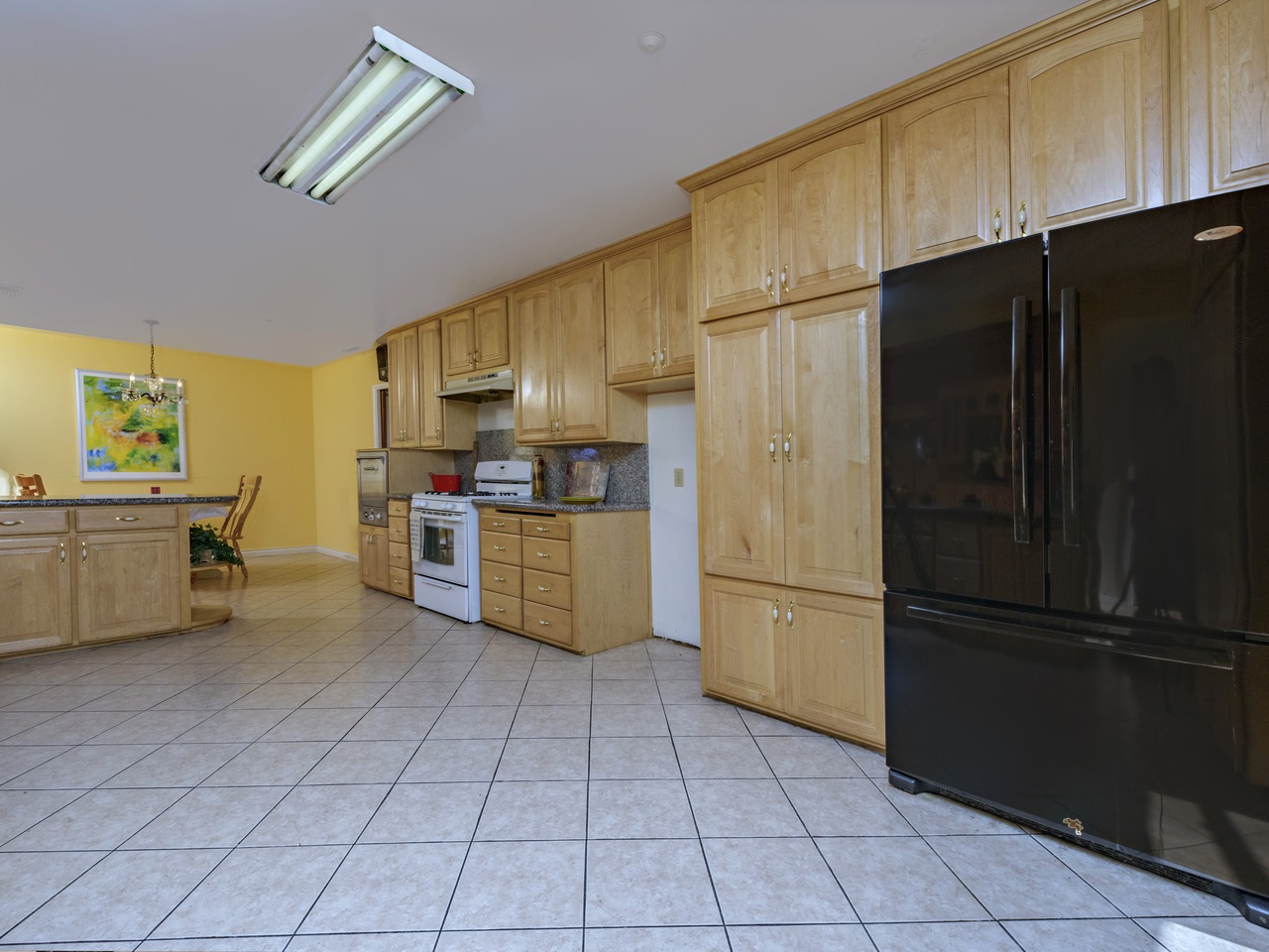 427 S UPAS, Escondido, CA 92025