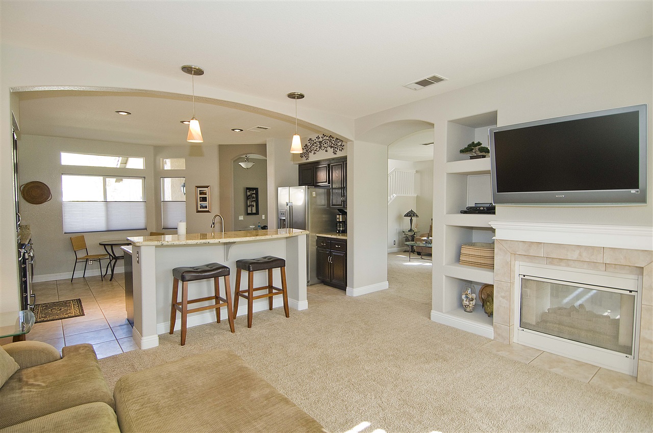 29562 Platanus, Escondido, CA 92026