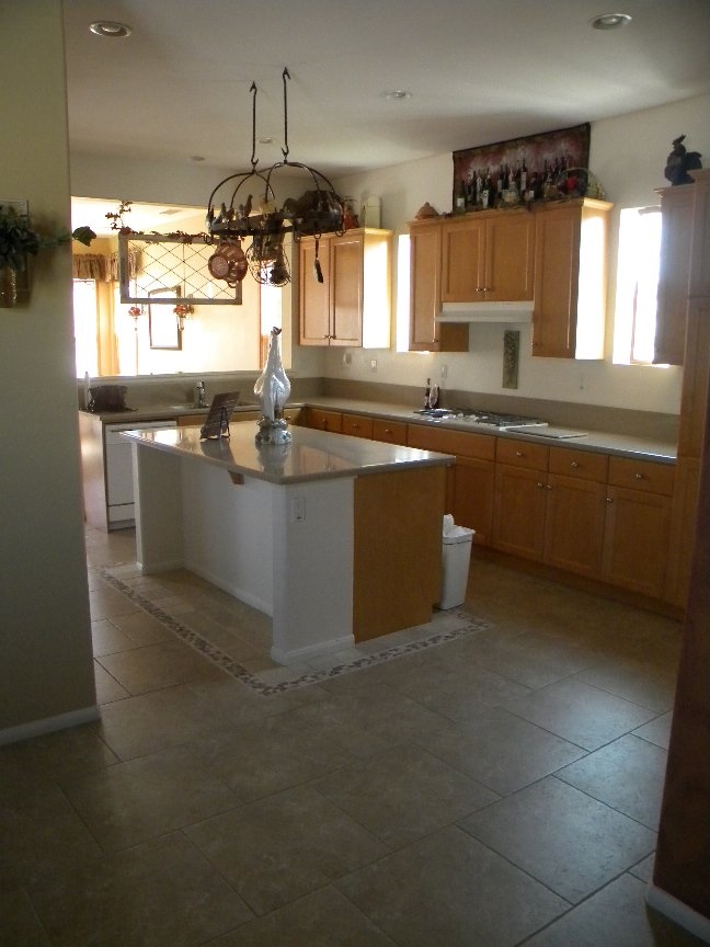 2504 Dundee Glen, Escondido, CA 92026