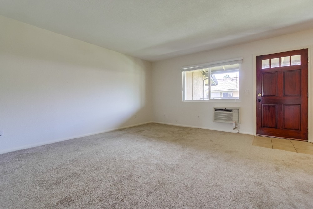 2094 E Grand Ave., Escondido, CA 92027