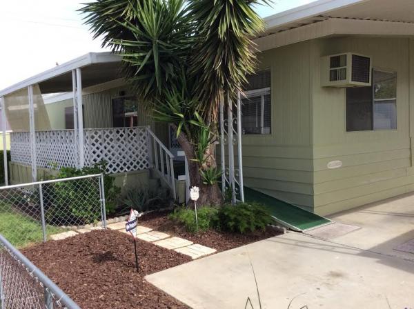 Carefree MHP211 N. CitrusEscondido, CA 92027
