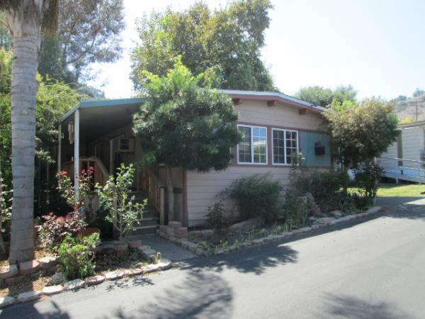 Valley Oaks Park 3909 reche rd #51Fallbrook, CA 92028