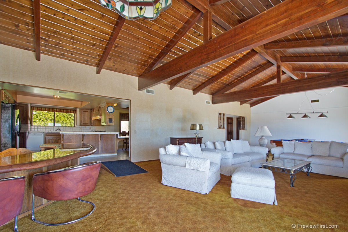 2305 Helen Rd, Fallbrook, CA 92028