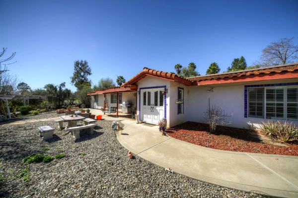 1249 Via Encinos Dr, Fallbrook, United States 92028