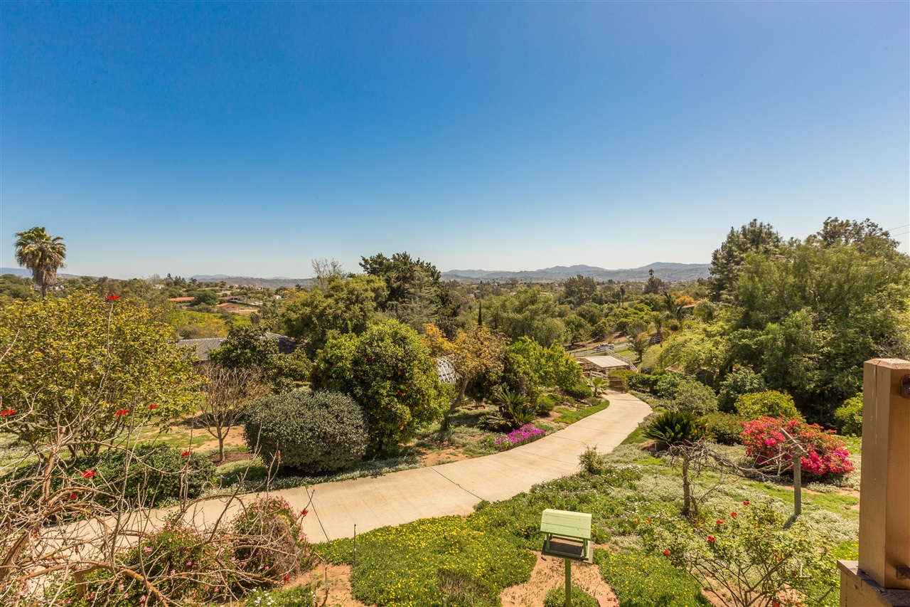 3635 La Canada Rd., Fallbrook, CA 92028