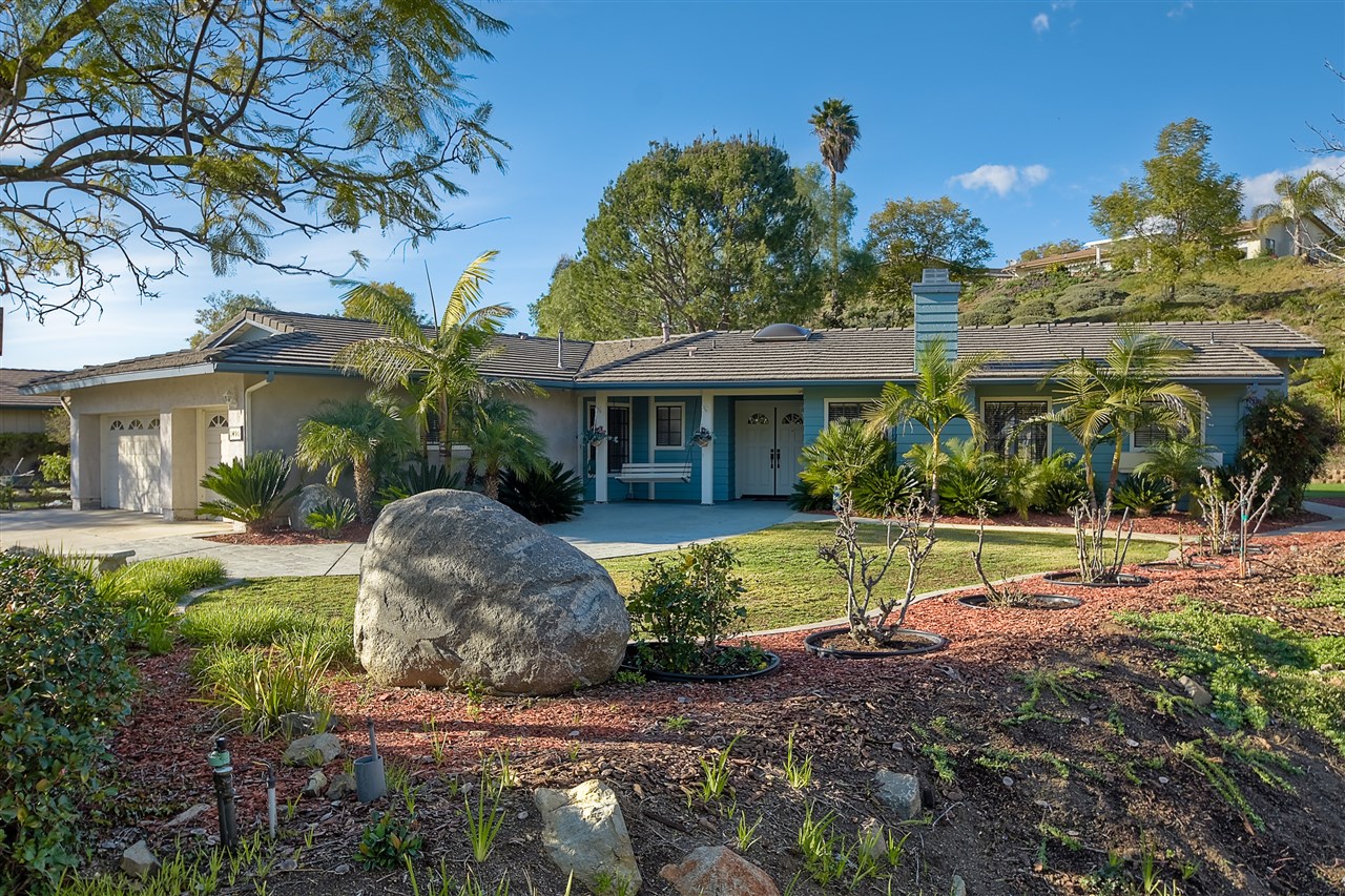 1490 Candlelight Glen, Escondido, CA 92029