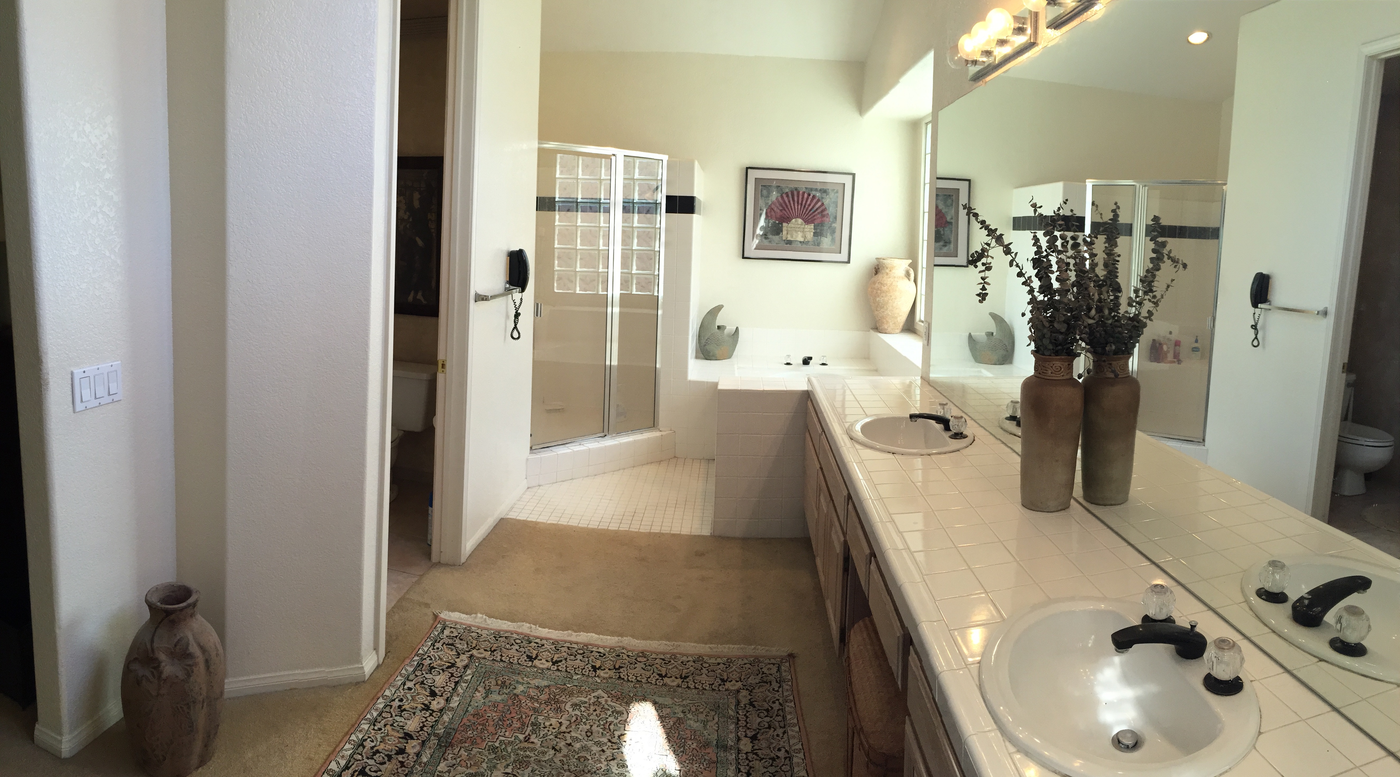 2674 Kauana Loa, Escondido, United States 92029