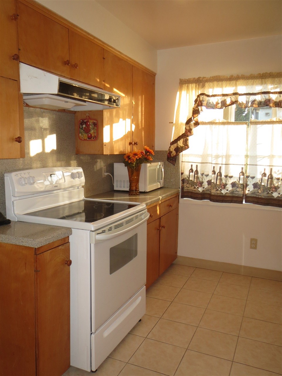 5377 La Jolla Blvd, La Jolla, CA 92037