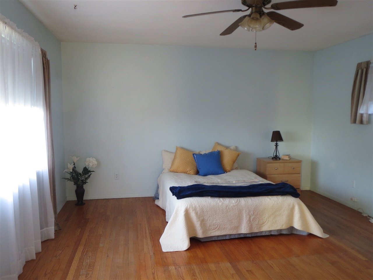 5377 La Jolla Blvd, La Jolla, CA 92037