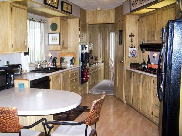 Mira Vista Mobile Home Estates 9100 Single Oak Drive #152Lakeside, CA 92040