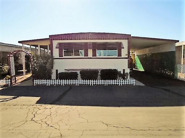 Willowbrook Mobile Home Estates11949 Riverside Dr #105Lakeside, CA 92040