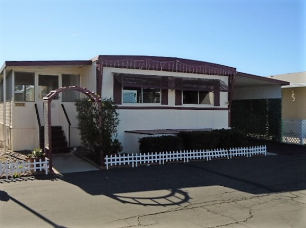 Willowbrook Mobile Home Estates11949 Riverside Dr #105Lakeside, CA 92040