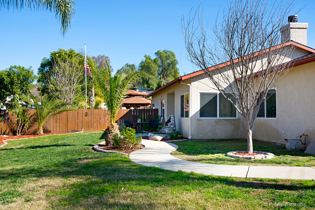 9609 Lakeview, Lakeside, CA 92040