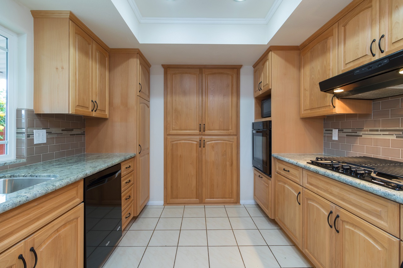 1705 Hicks, Oceanside, CA 92054