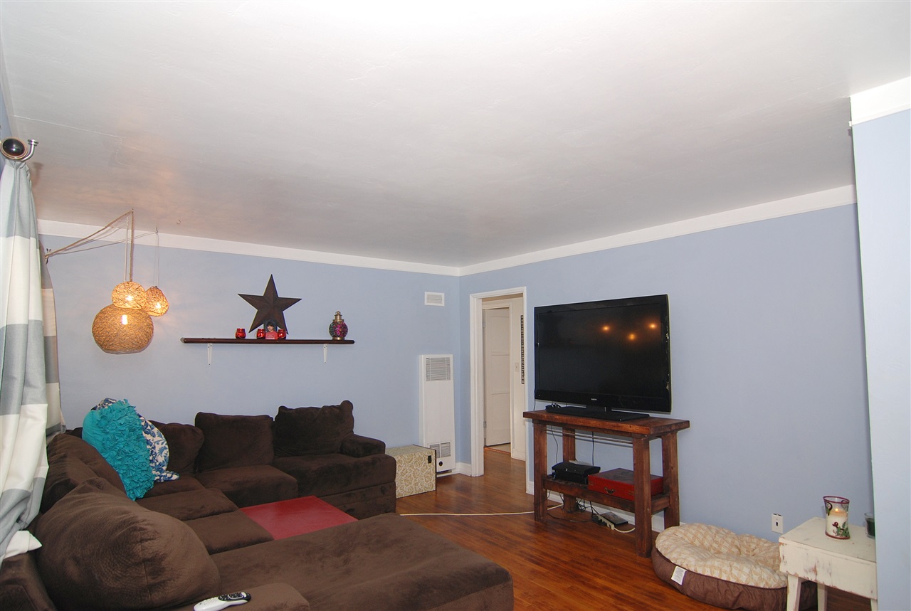 1629 Lopez St, Oceanside, CA 92054