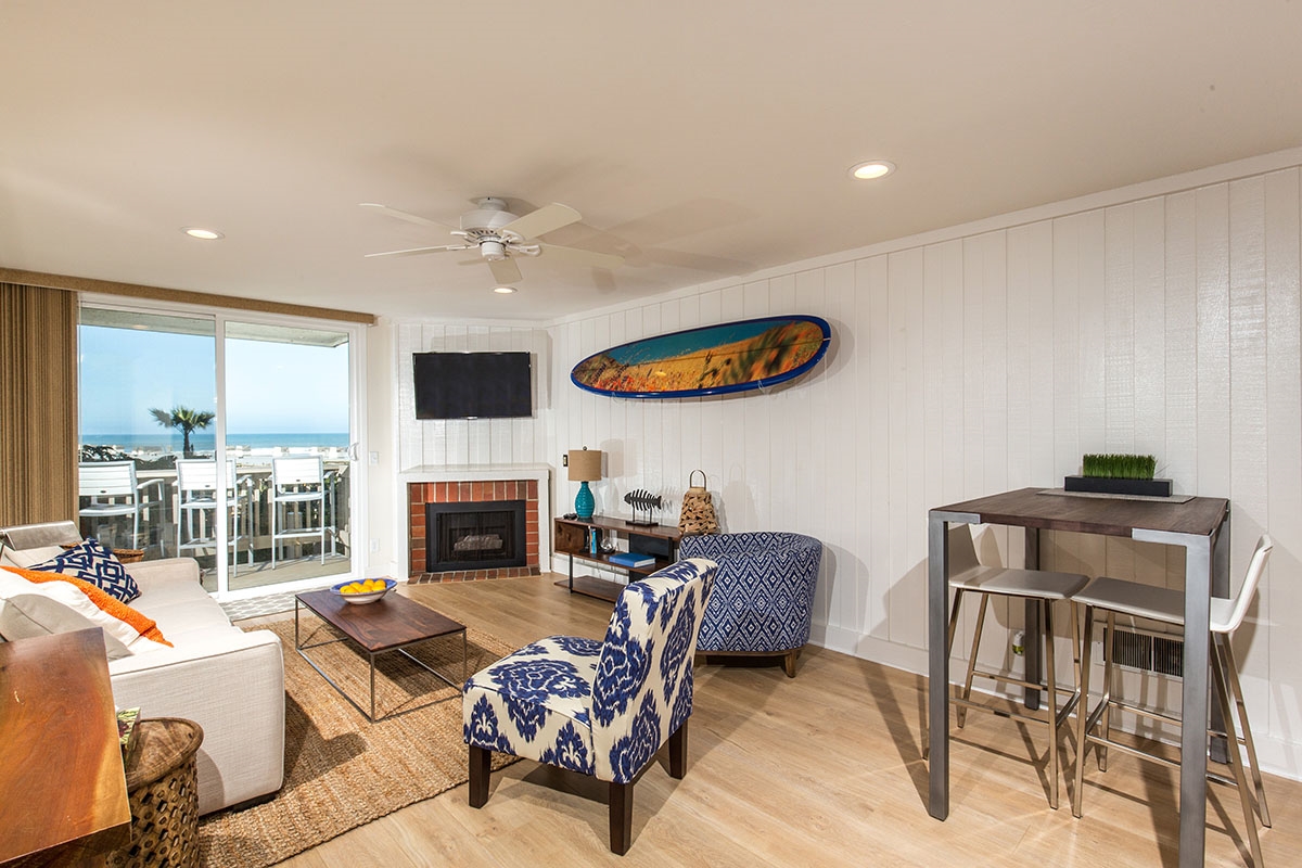 999 N Pacific, Oceanside, CA 92054