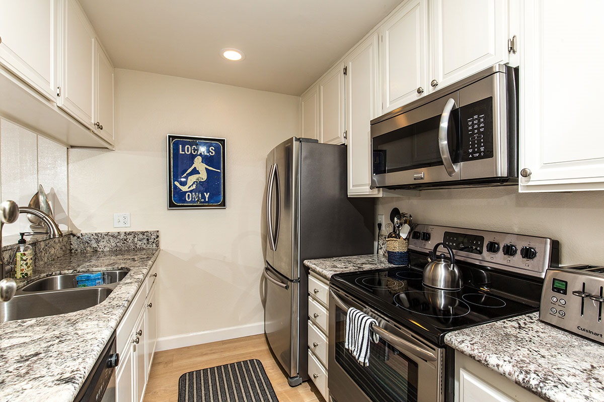999 N Pacific, Oceanside, CA 92054