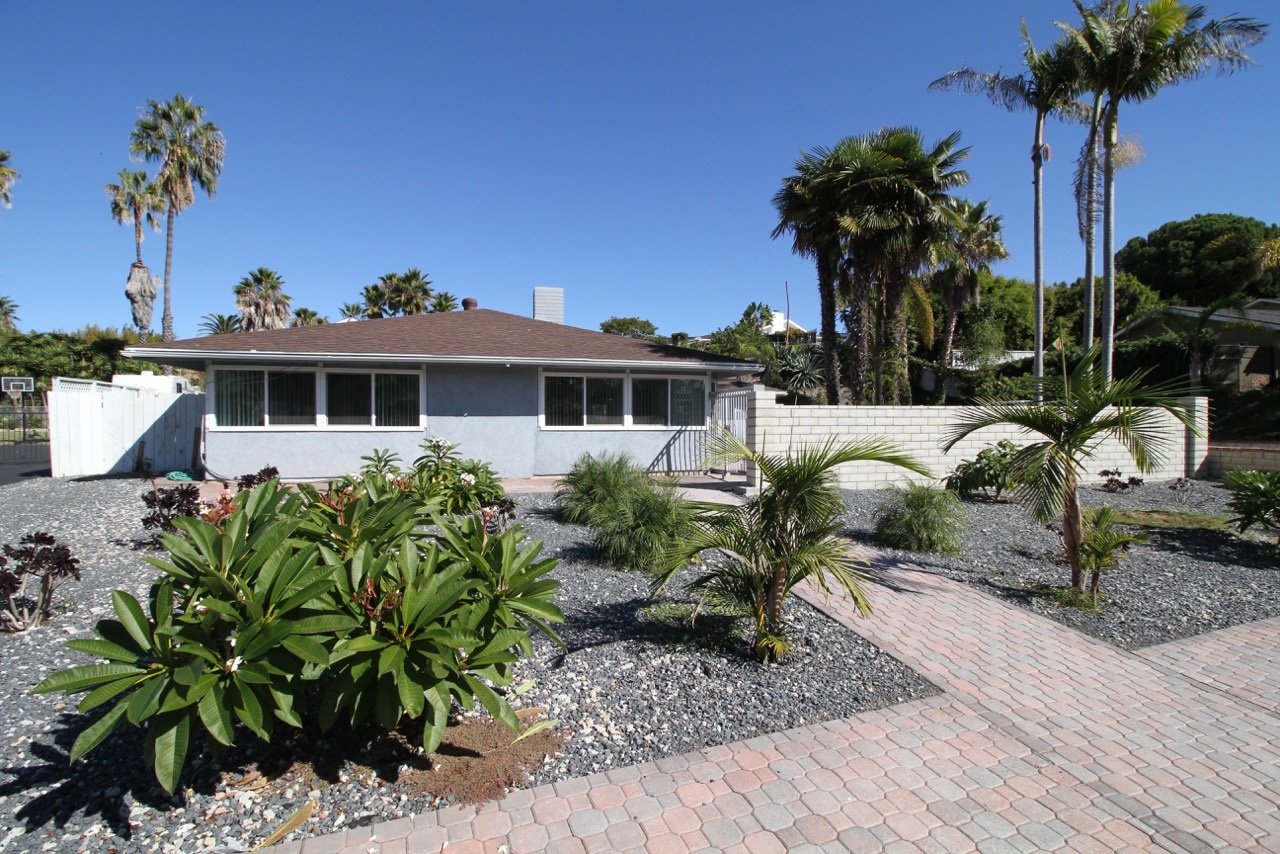 3318 AVENIDA DE LOYOLA, Oceanside, CA 92056