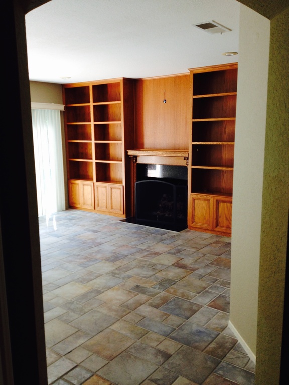 354 Moonstone Bay Dr, Oceanside, United States 92057