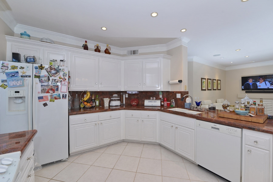 4373 Arbor Cove Circle, Oceanside, CA 92058