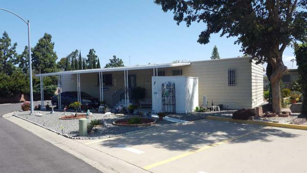 Mission View West Mobile Manor #51 El Morro Ln.Oceanside, CA 92058