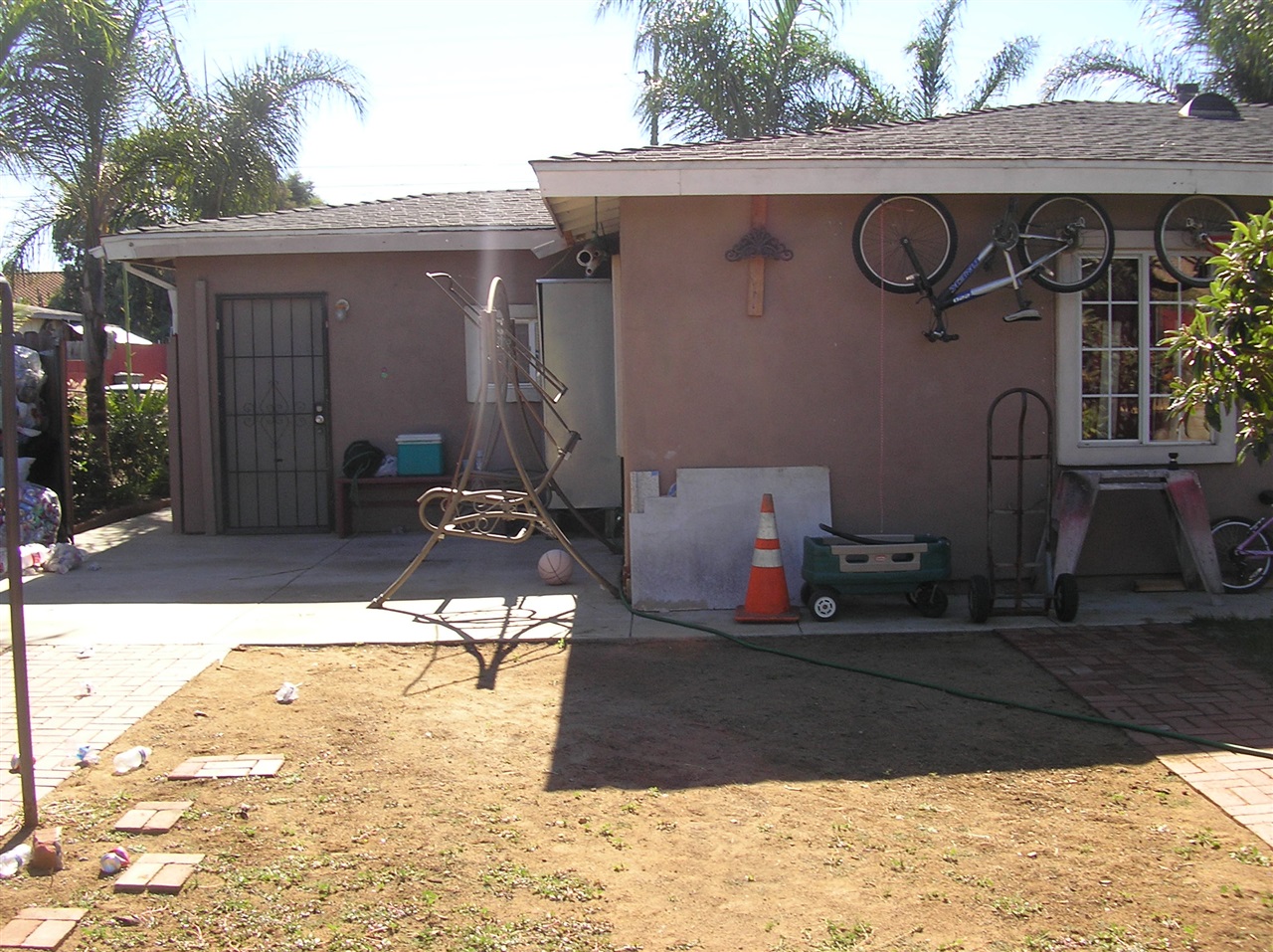 1750 Kraft Street, Oceanside, CA 92058