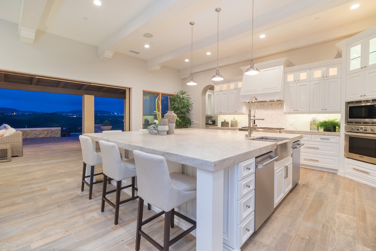 16285 Oak Creek Trail