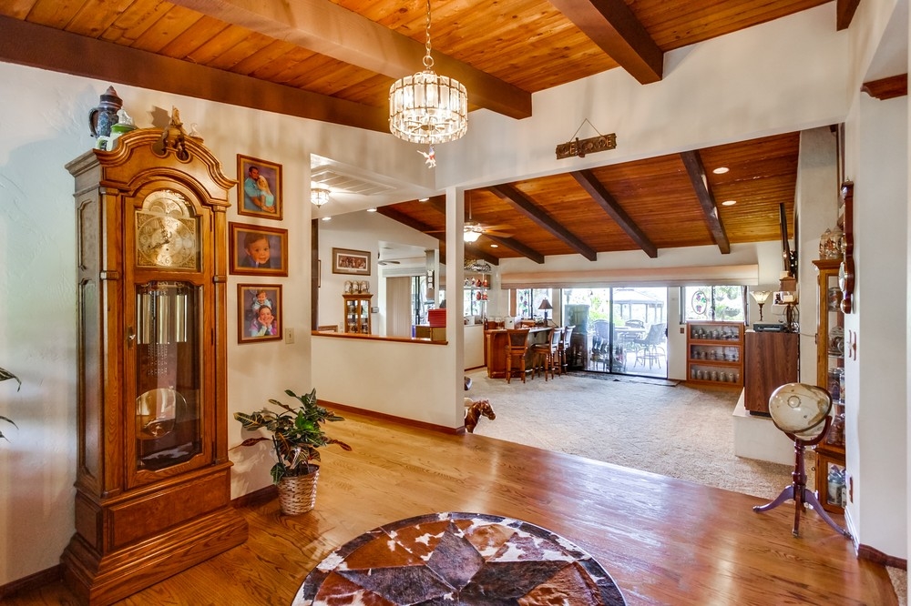 25625 Bellemore Dr, Ramona, CA 92065