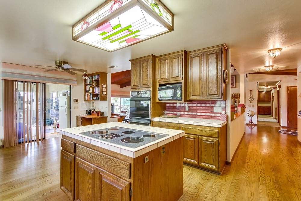 25625 Bellemore Dr, Ramona, CA 92065
