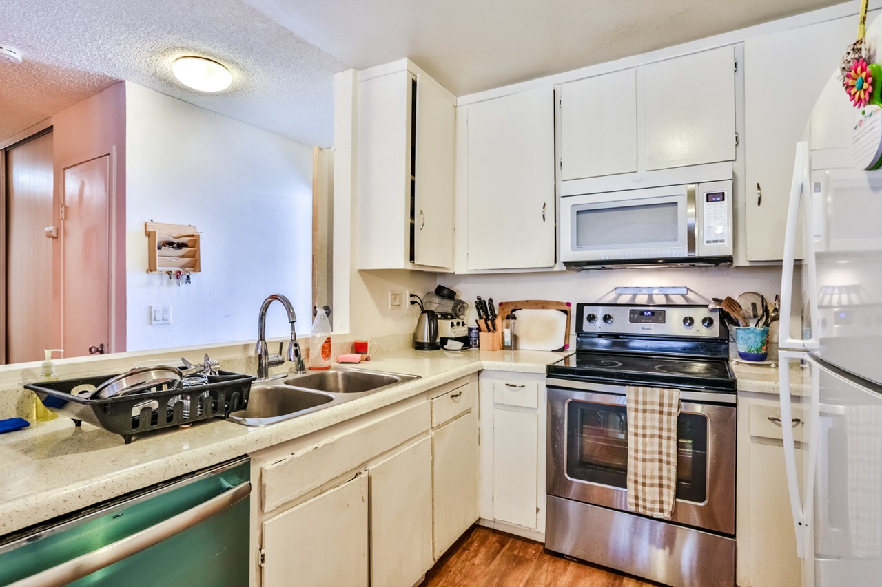 3431 Capalina Rd., San Marcos, CA 92069