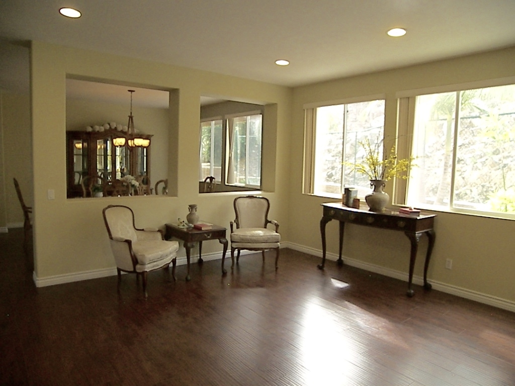 741 W Bel Esprit Circle, San Marcos, CA 92069