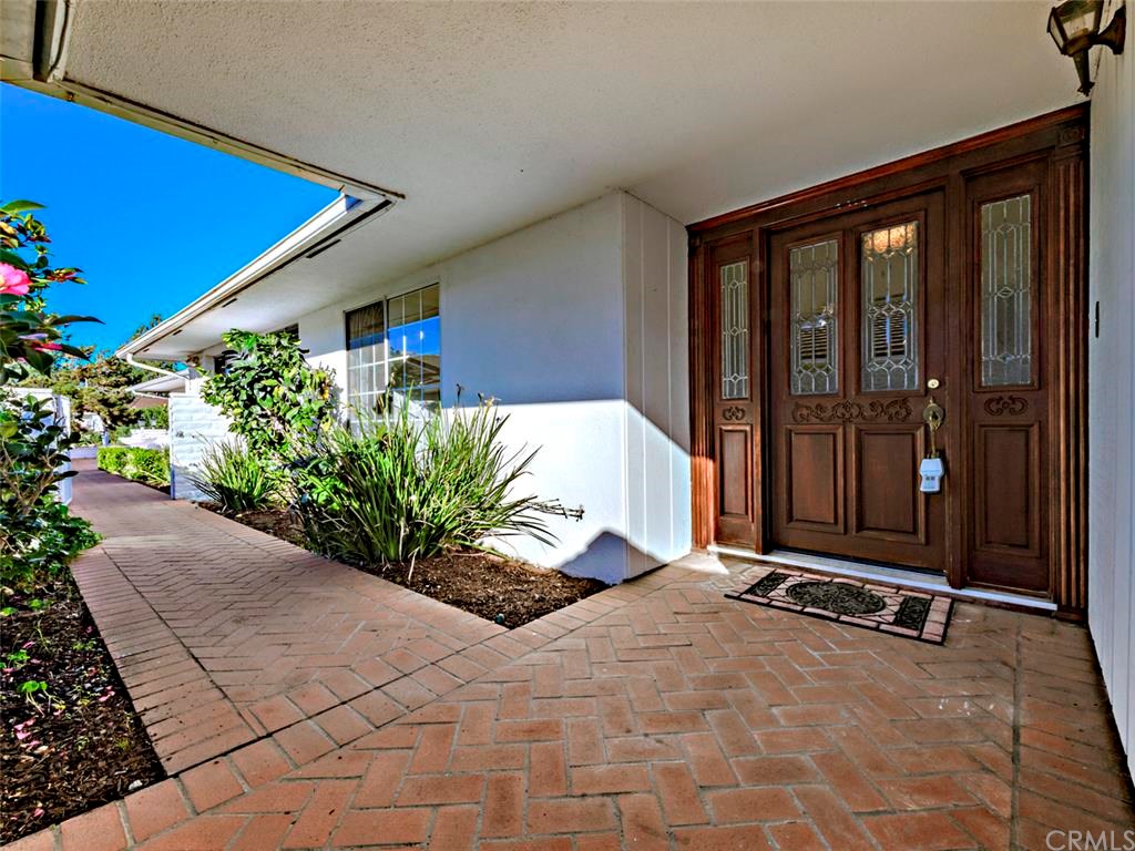 1435 La Linda Drive, San Marcos, CA 92078